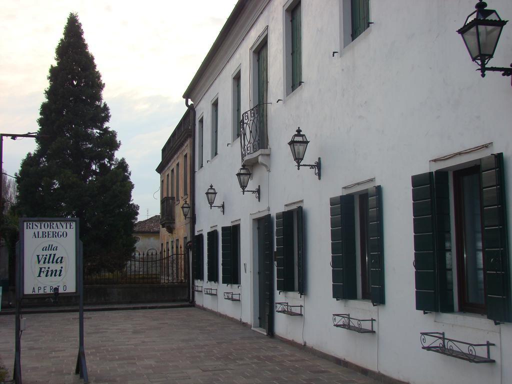Hotel Alla Villa Fini Доло Екстер'єр фото