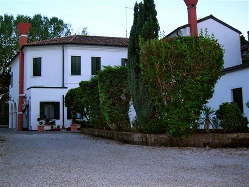 Hotel Alla Villa Fini Доло Екстер'єр фото