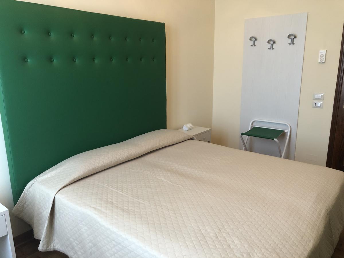 Hotel Alla Villa Fini Доло Екстер'єр фото