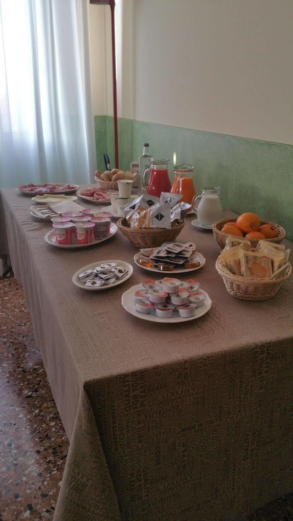 Hotel Alla Villa Fini Доло Екстер'єр фото